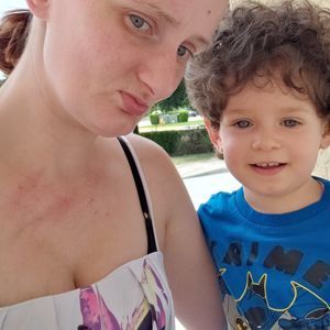 Meet your Posher, Evelyn